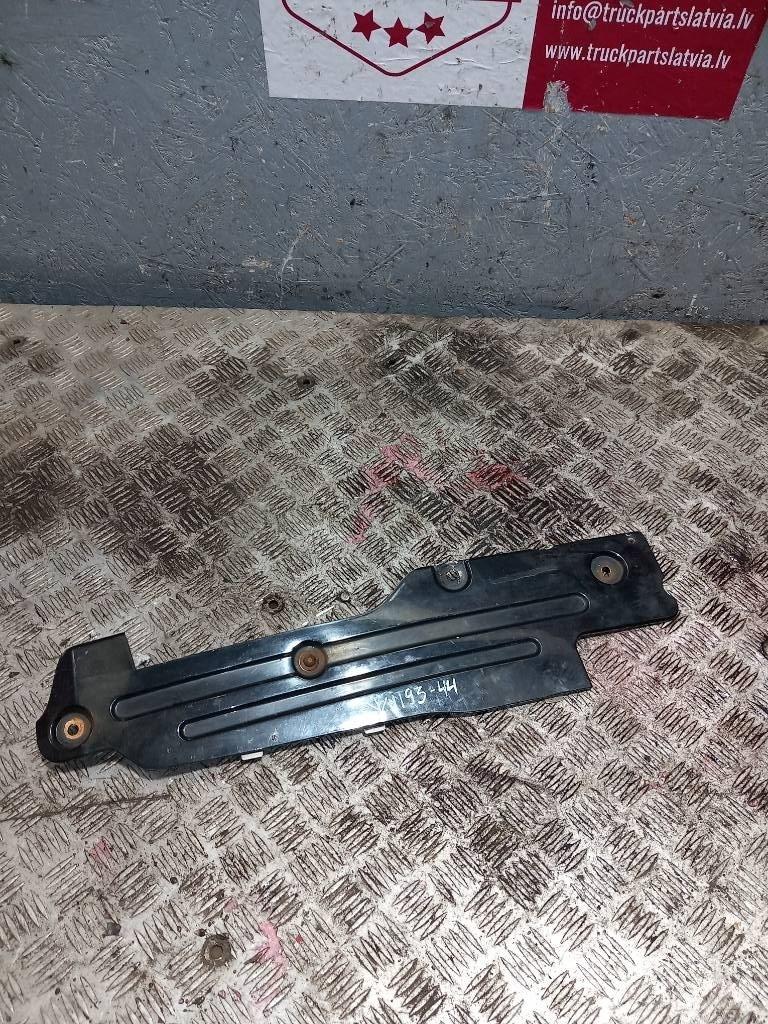 Volvo FH 12    20507021 Cabine si interior