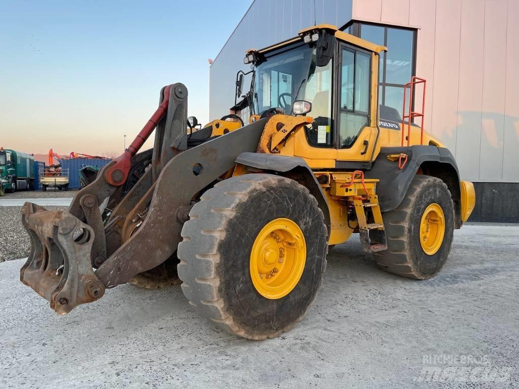 Volvo L 110 H Incarcator pe pneuri
