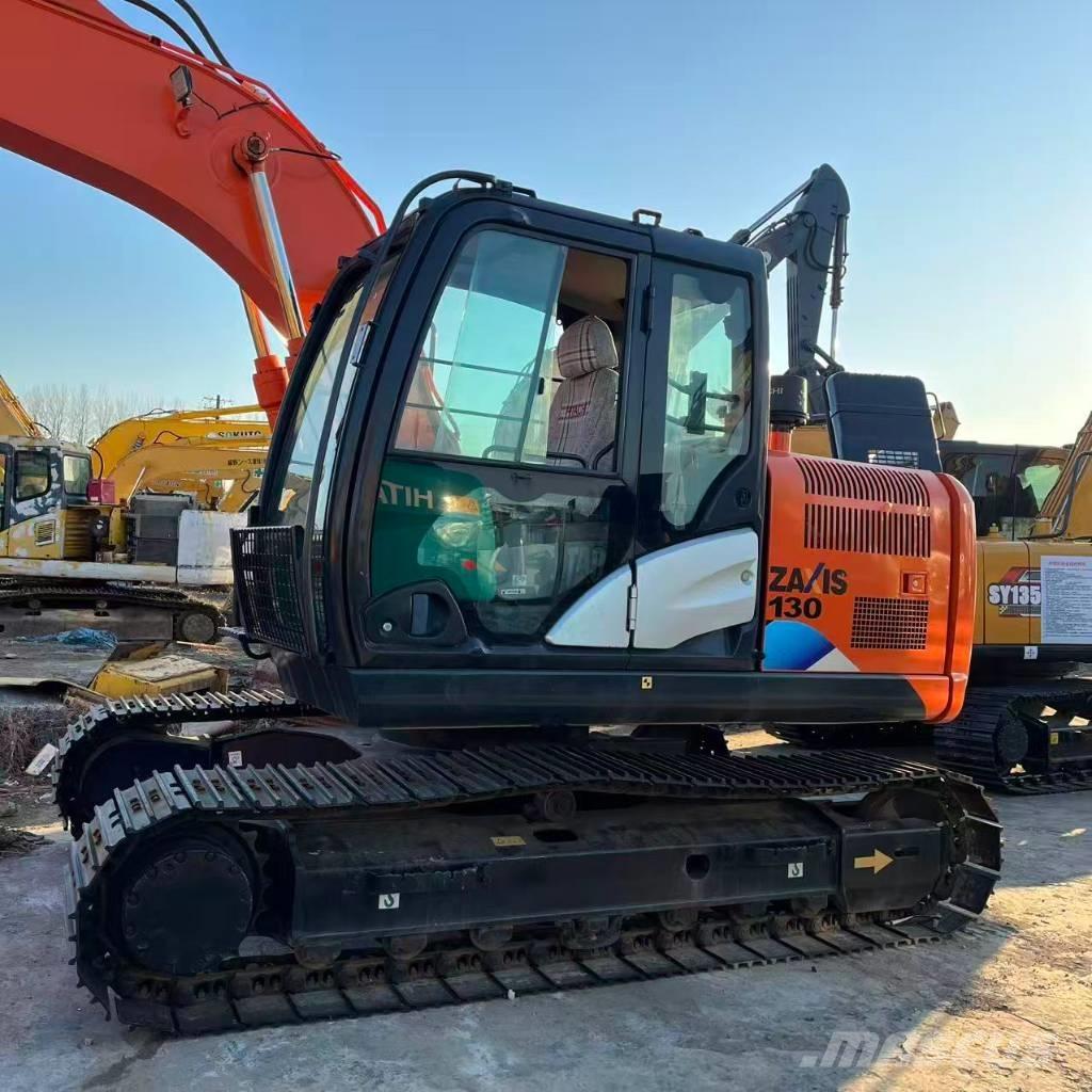 Hitachi ZX 130 Excavatoare 7t - 12t