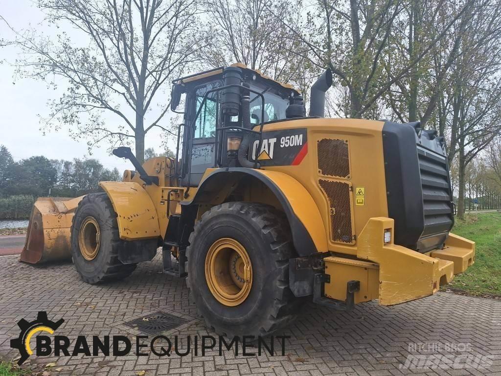 CAT 950M Incarcator pe pneuri