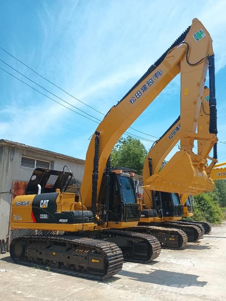 CAT 320 D2 Excavatoare pe șenile
