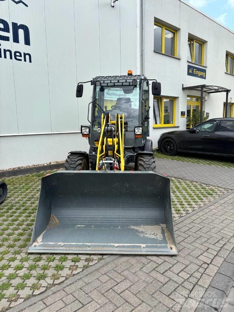 Wacker Neuson WL 38 Incarcator pe pneuri