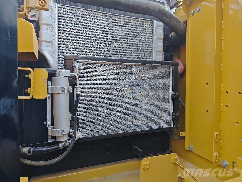 CAT 320 D Excavatoare pe șenile
