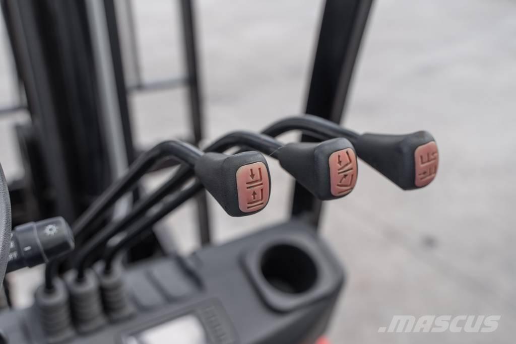 Manitou MI 30 D Stivuitor diesel
