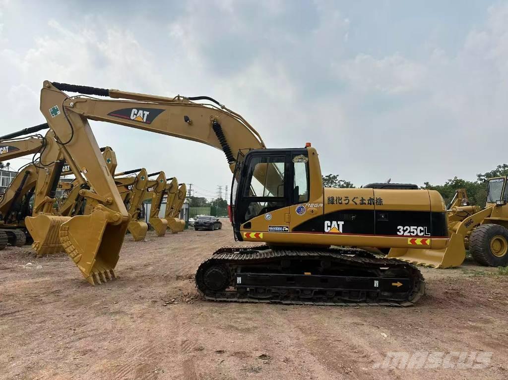 CAT 325 CL Excavatoare pe șenile
