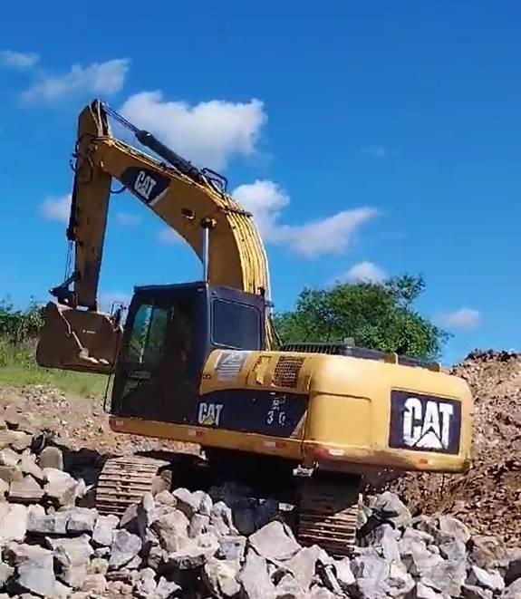 CAT 320D Excavatoare pe șenile
