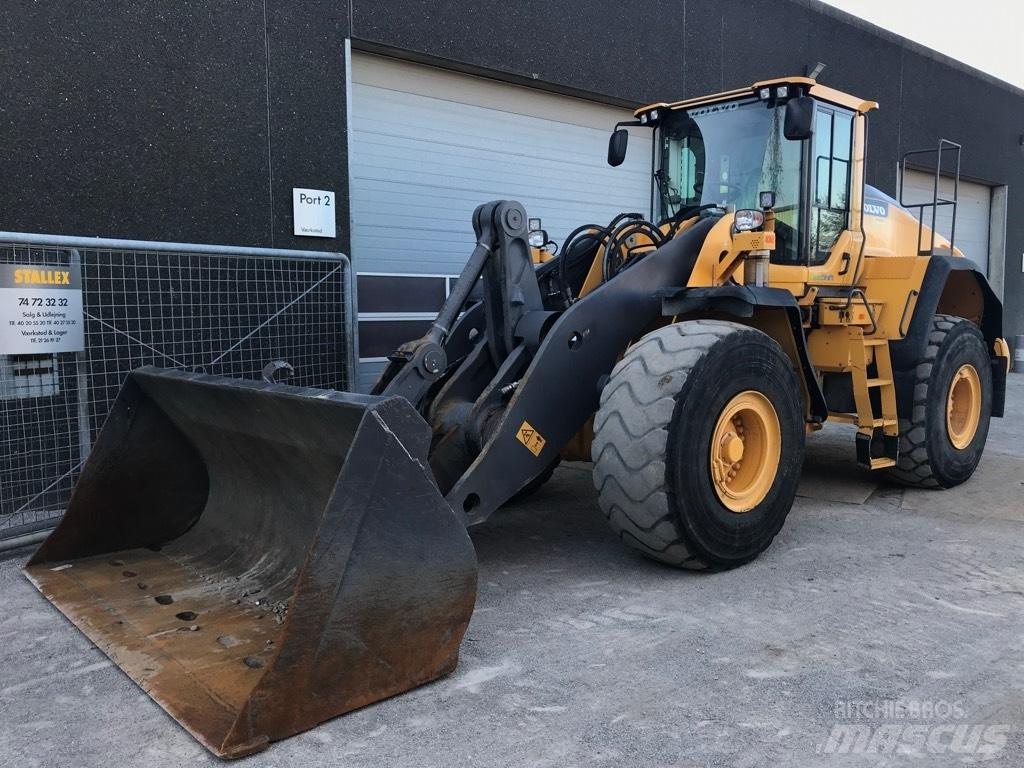 Volvo L150H Incarcator pe pneuri