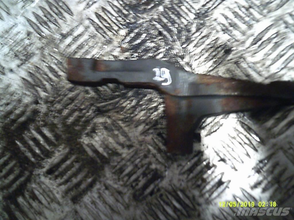 DAF LF65  5294107 Axe