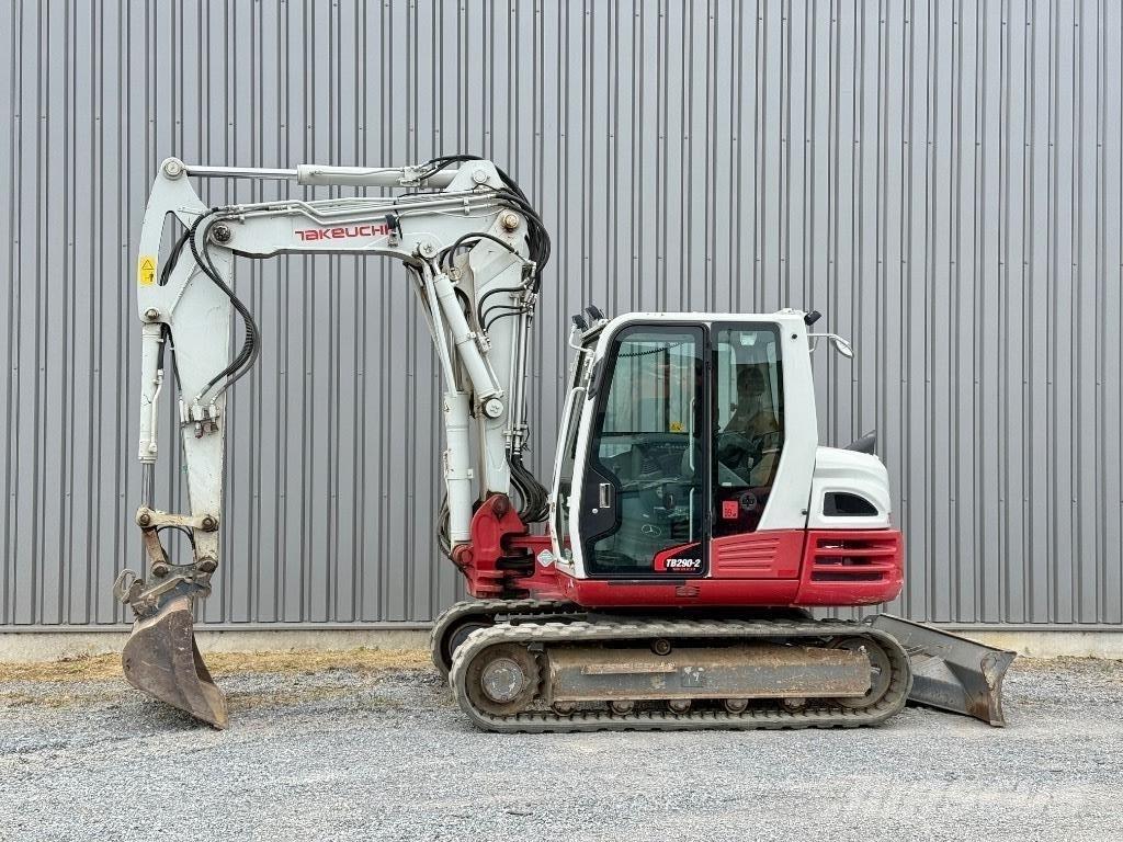 Takeuchi TB 290 Excavatoare 7t - 12t