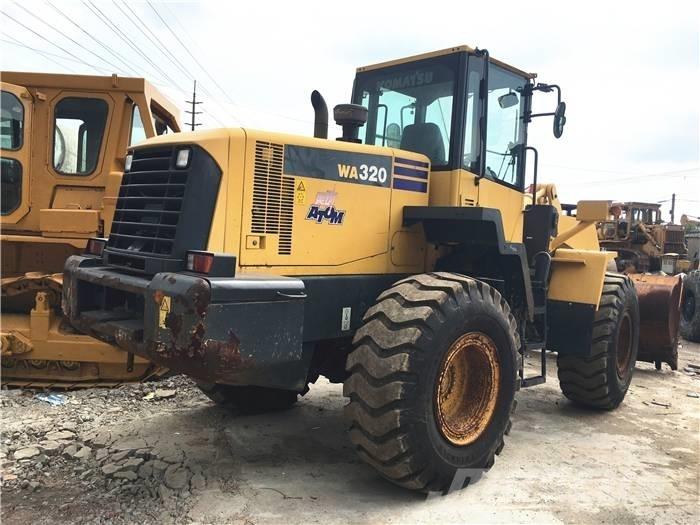Komatsu WA 320-5 Incarcator pe pneuri