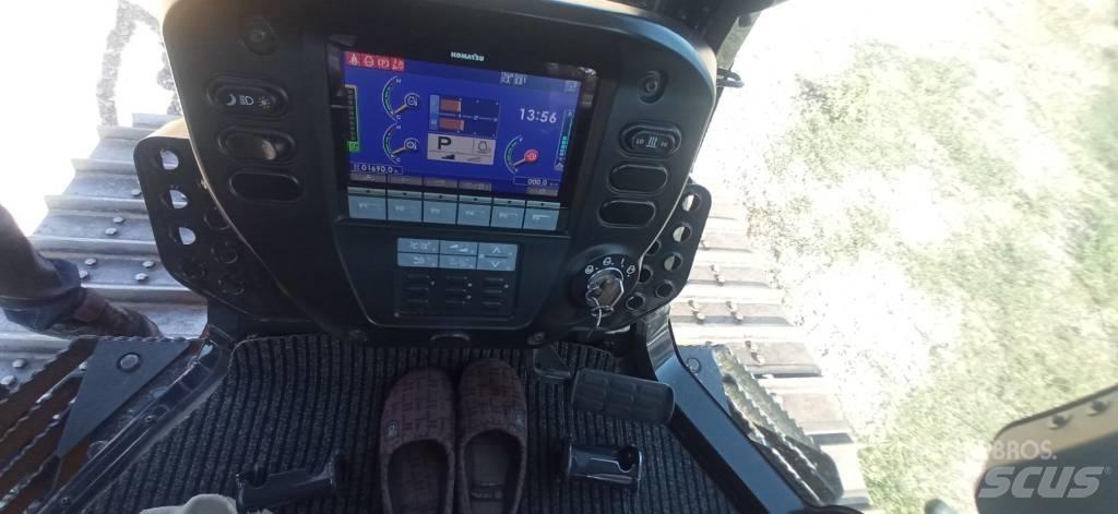 Komatsu D51EX-24 Buldozere pe senile