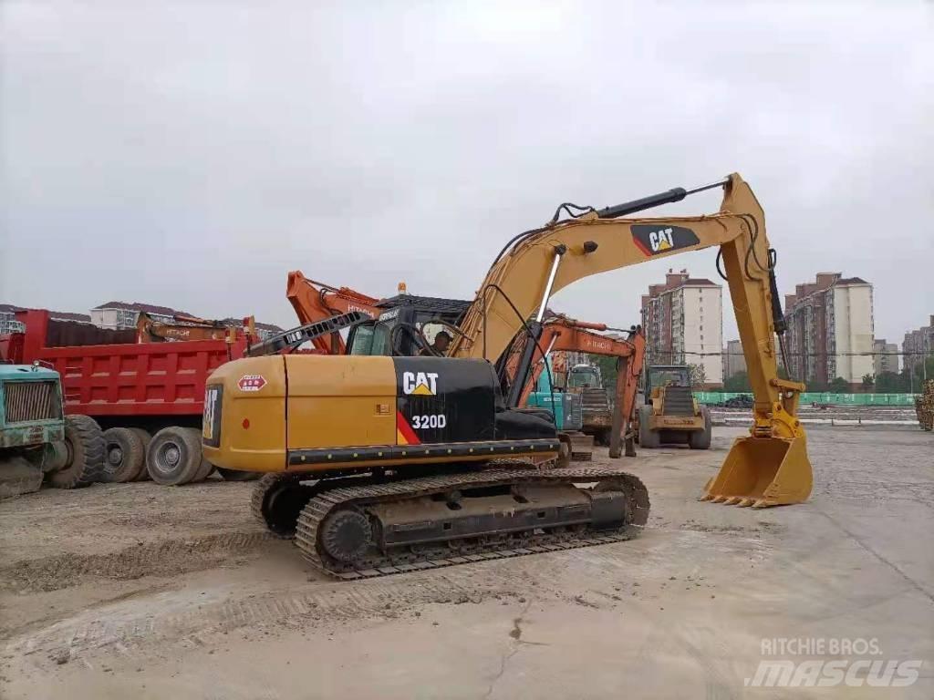 CAT 320 D Excavatoare pe șenile
