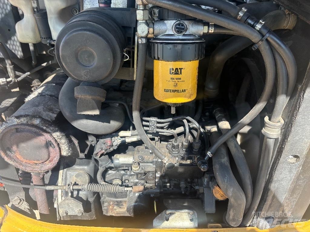 CAT 302.7 D Mini excavatoare < 7t