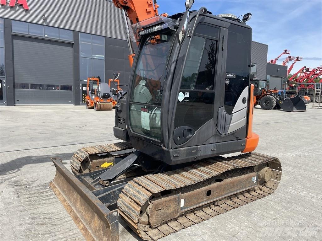 Hitachi ZX85US-5A Excavatoare 7t - 12t