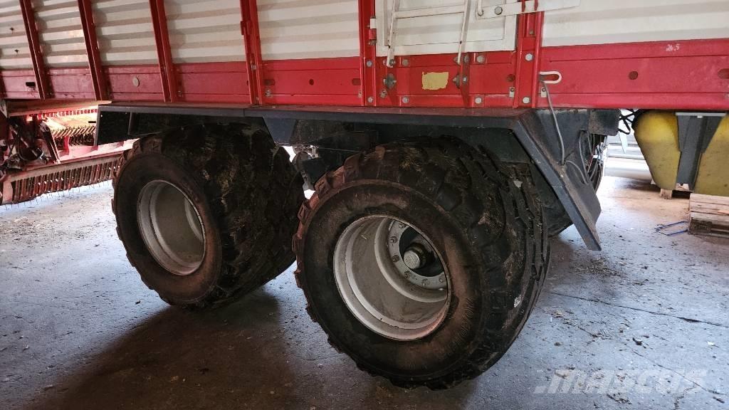 Pöttinger Jumbo 6600 Remorci cu autoîncarcare