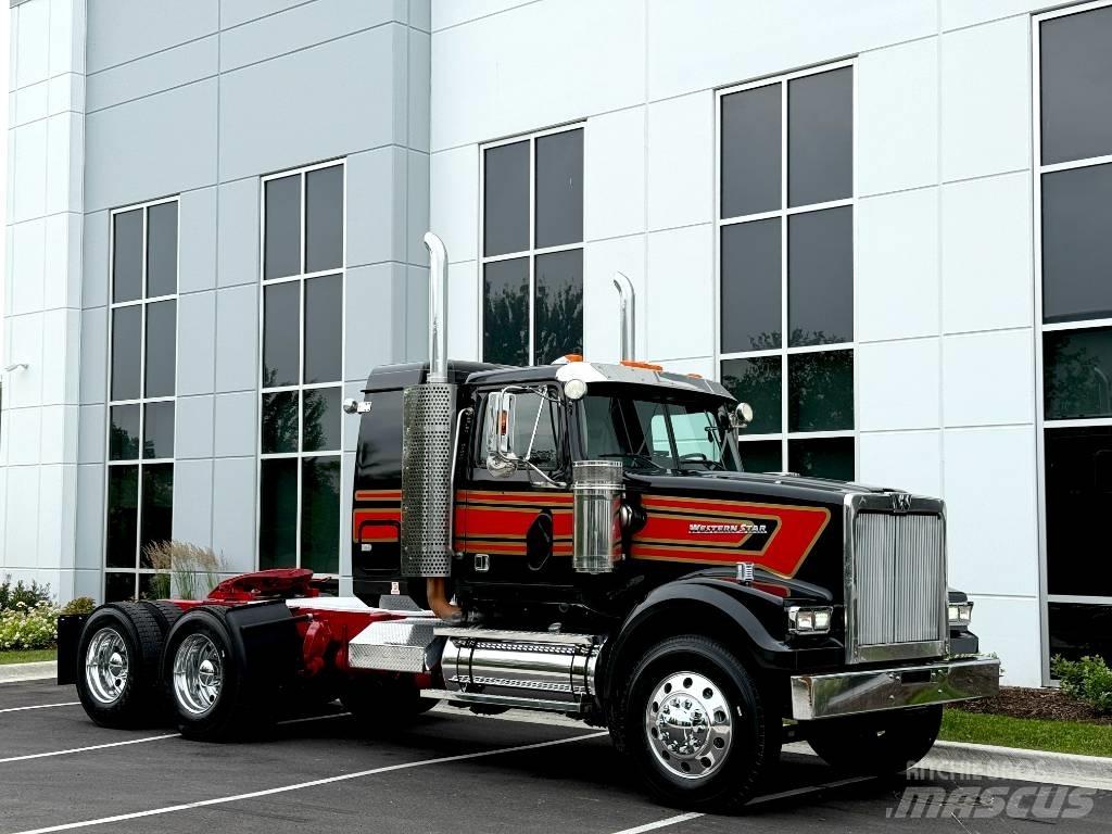 Western Star 4900 SF Autotractoare