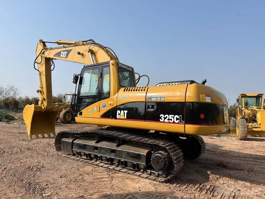 CAT 325 CL Excavatoare pe șenile

