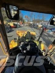 CAT Loader Incarcator pe pneuri