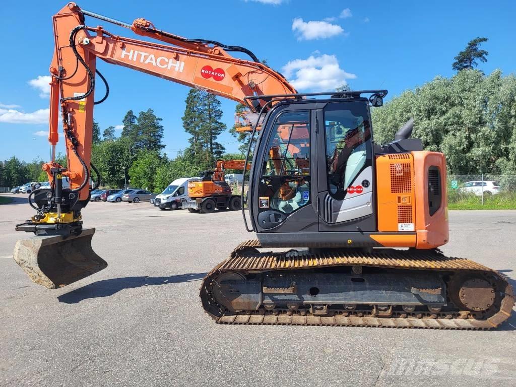 Hitachi ZX 135 US-6 Excavatoare pe șenile
