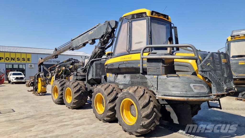 Ponsse Ergo 8W Combine forestiere