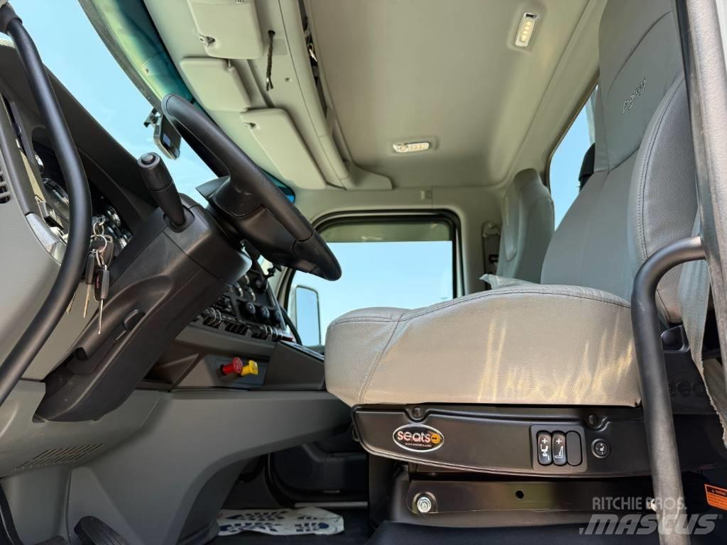 Kenworth T 880 Autotractoare