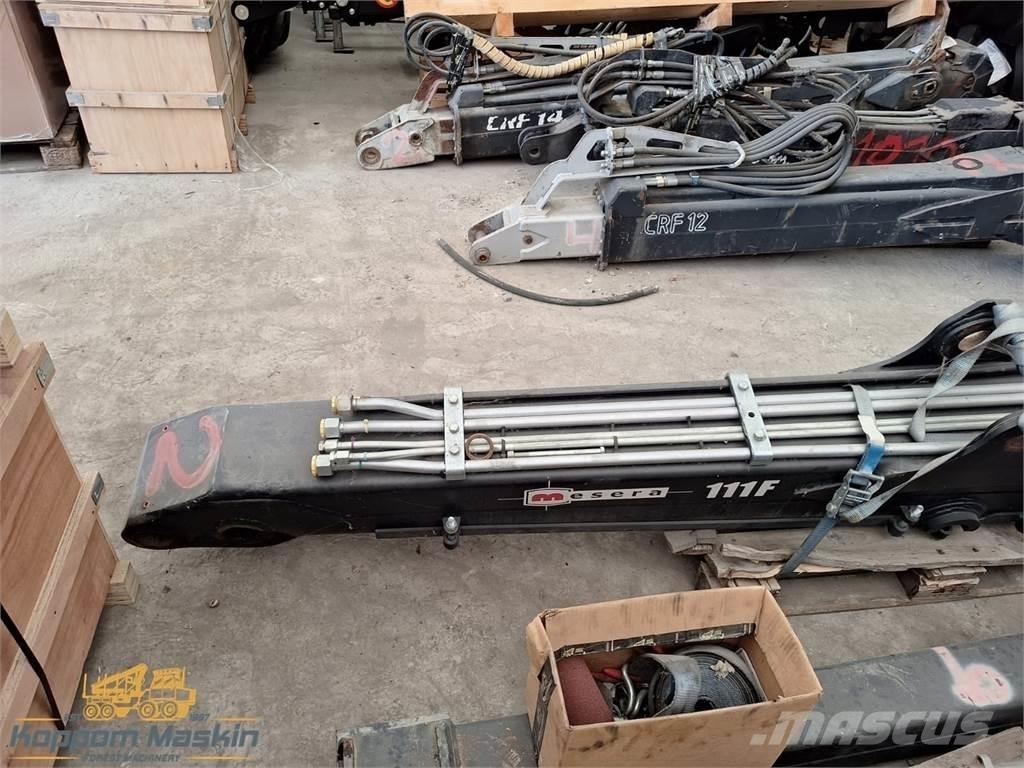 Loglift 111 Macarale de transport