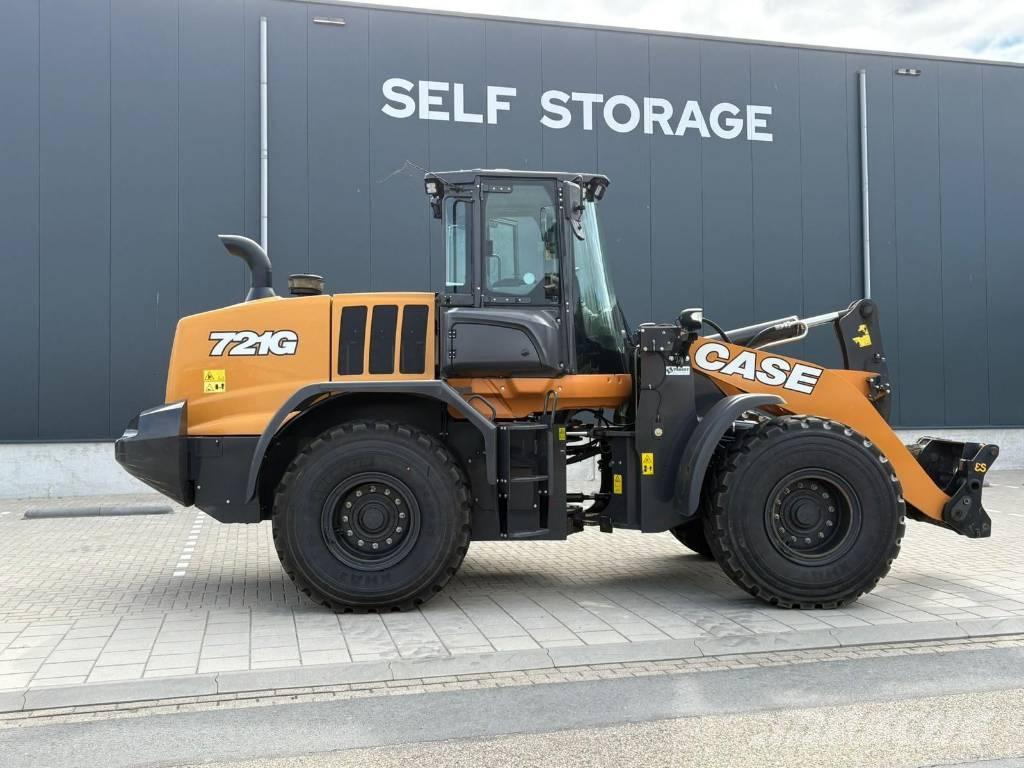 CASE 721G Incarcator pe pneuri