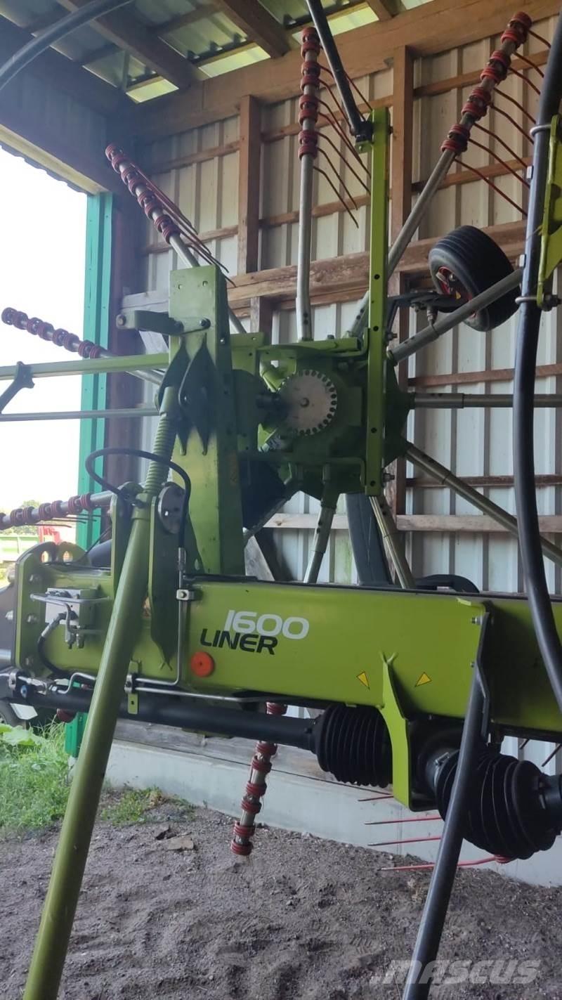 CLAAS Liner 1600 Utilaj de răvăşit fân