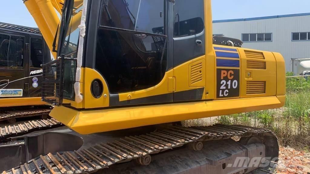 Komatsu PC 210 LC Excavatoare pe șenile
