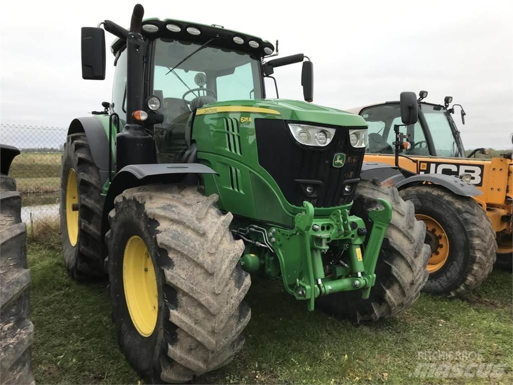 John Deere 6215R Tractoare