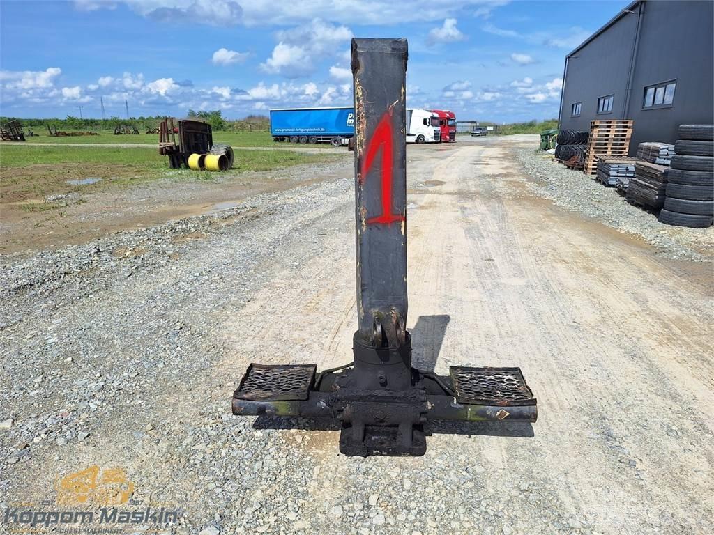 Loglift F71 Macarale de transport