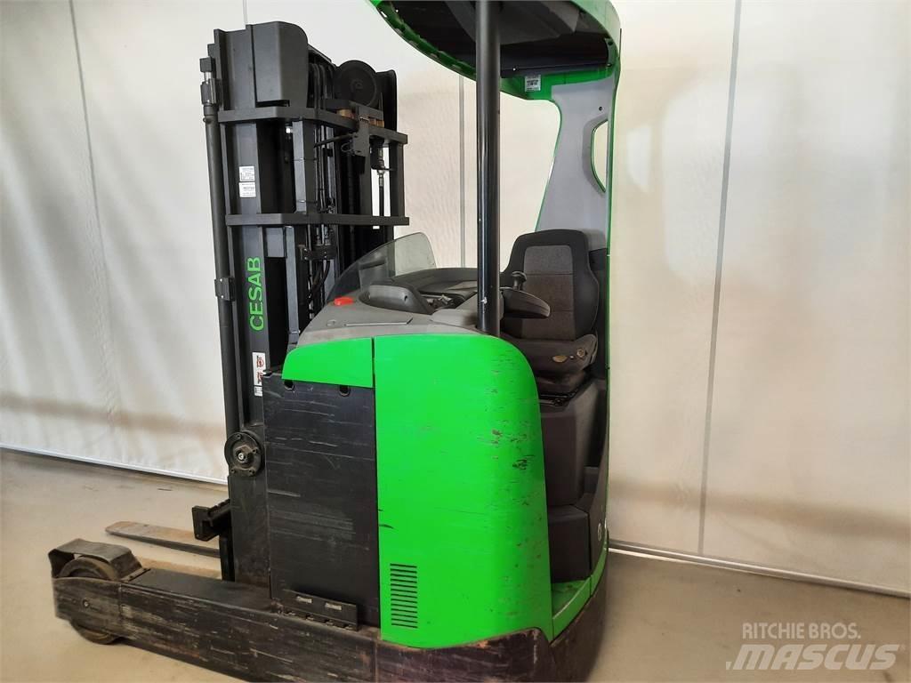 Cesab R 325 Stivuitor cu catarg retractabil