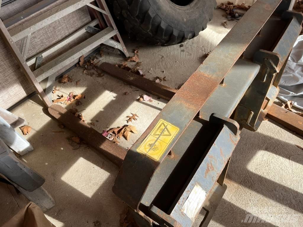 CNH 321 Alte componente