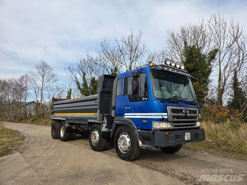 Hino 700 FY Autobasculanta