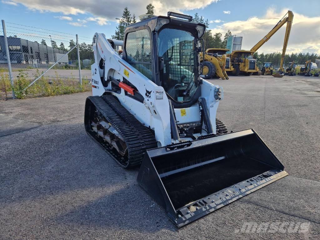 Bobcat T 770 Încarcatoare cu excavator