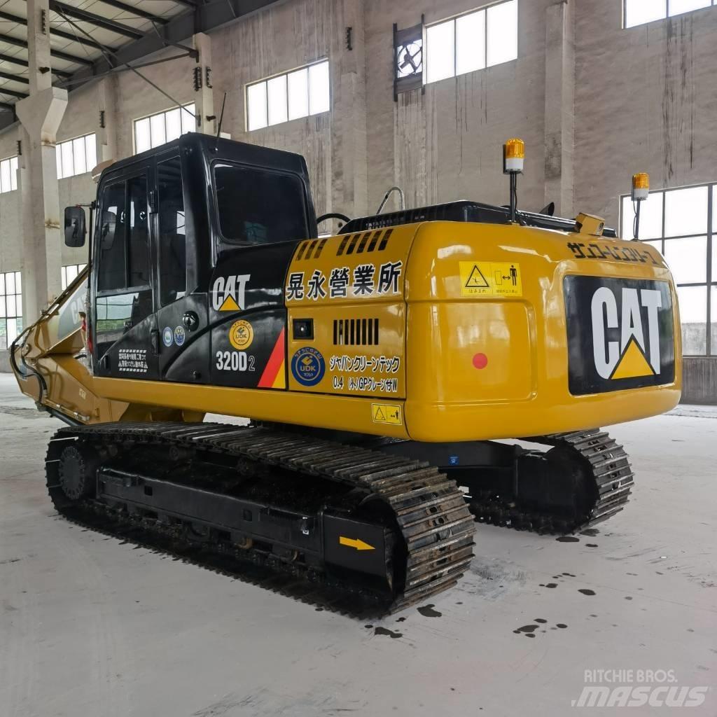 CAT 320 D2 Excavatoare pe șenile
