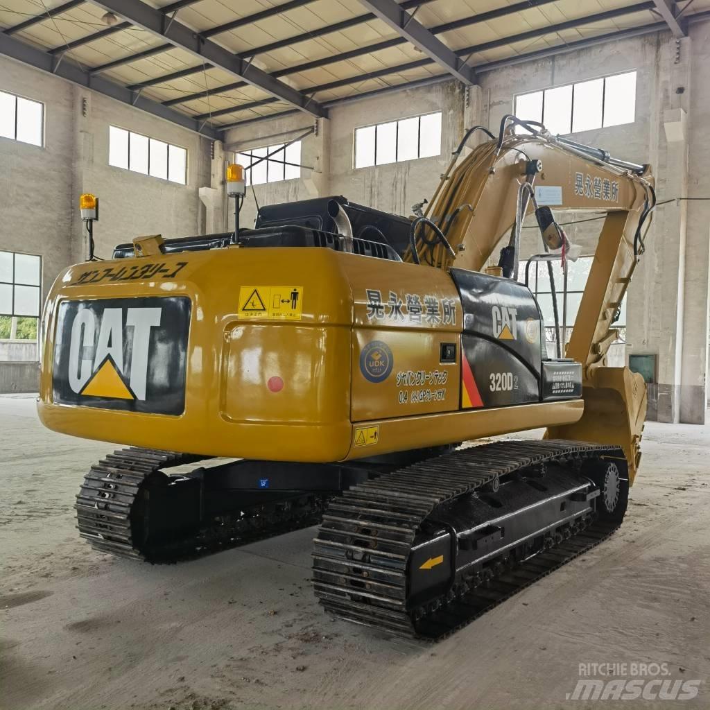 CAT 320 D2 Excavatoare pe șenile
