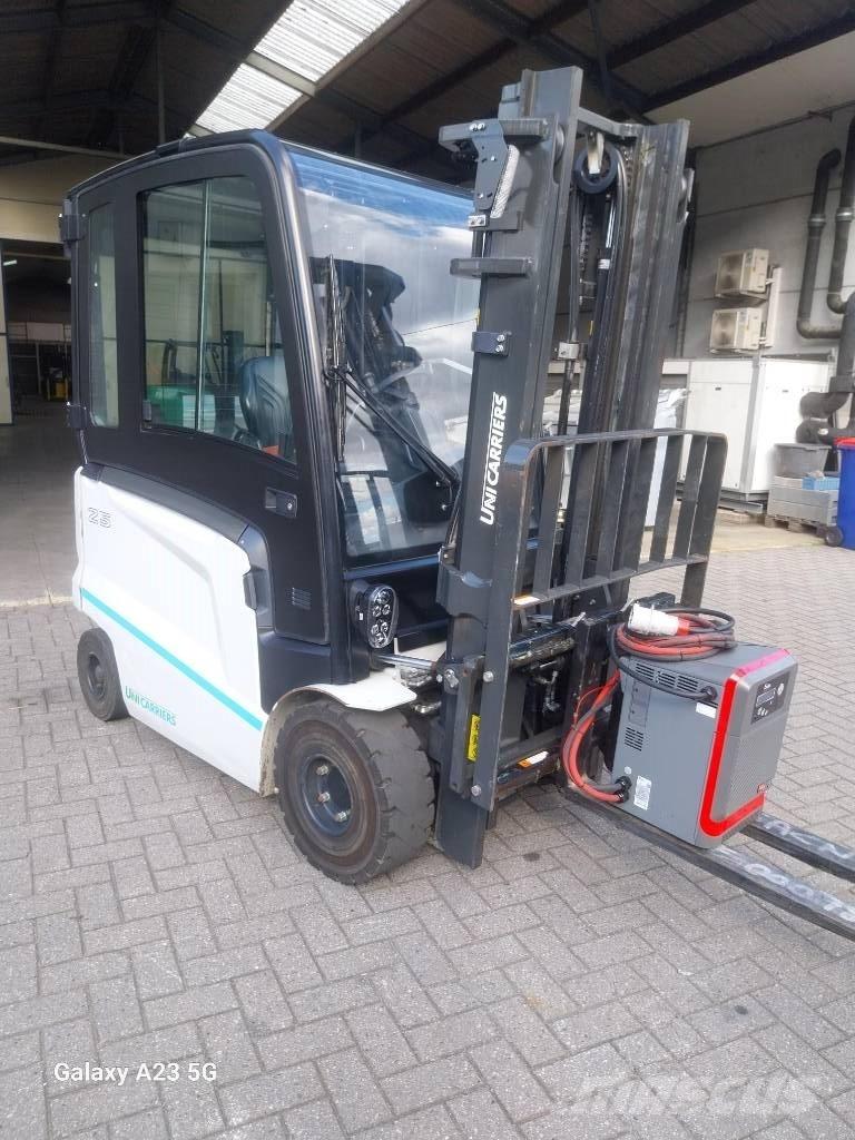 UniCarriers MX 25 Stivuitor electric