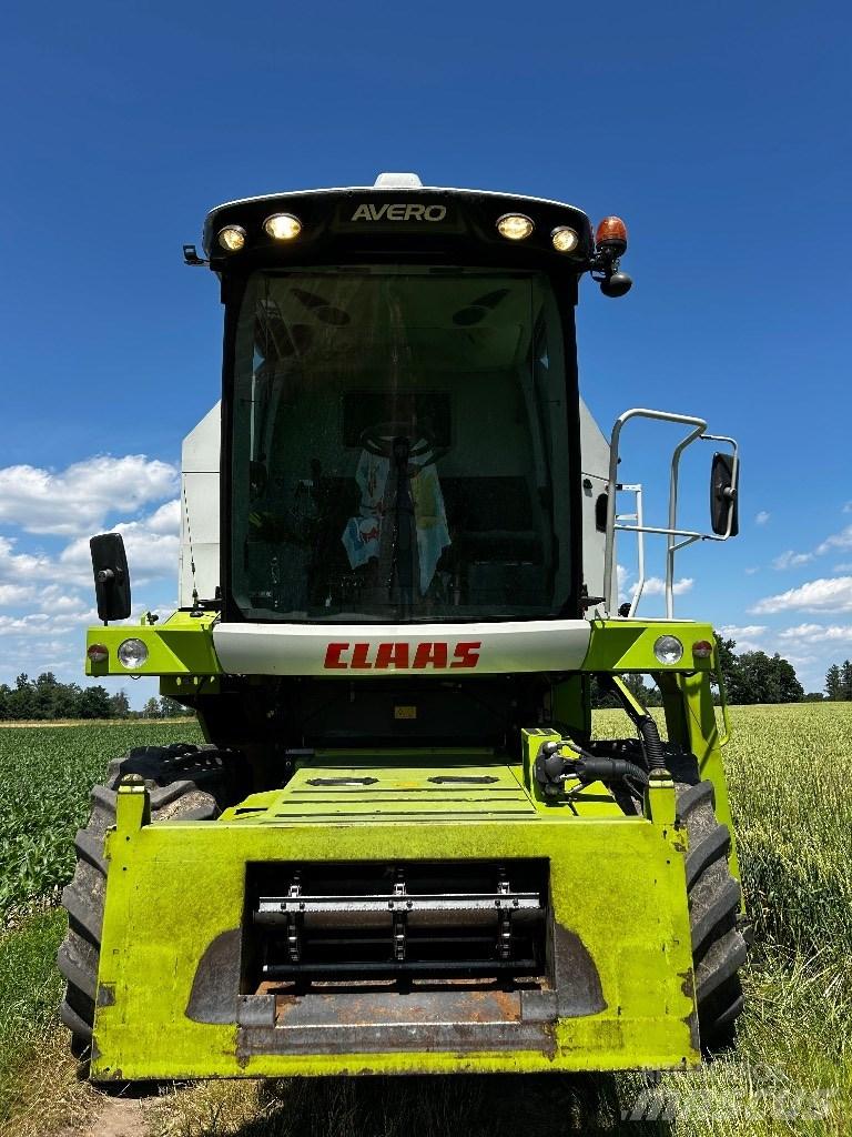 CLAAS Avero 240 Combine de secerat