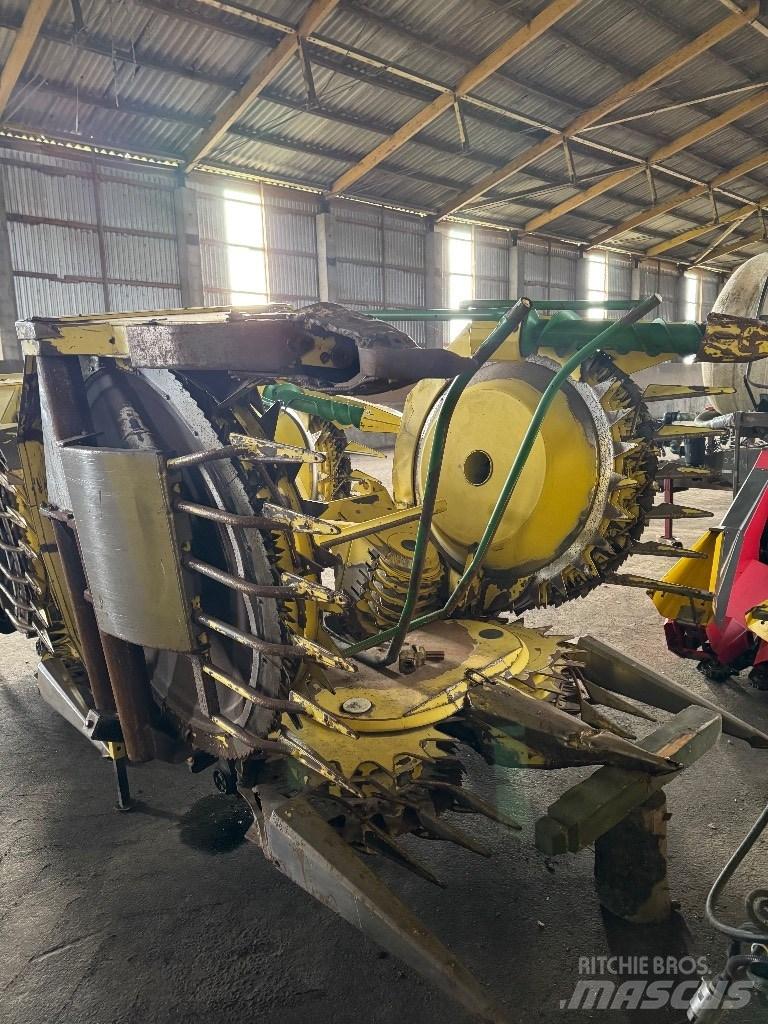 John Deere 7250 Culegatoare de nutret