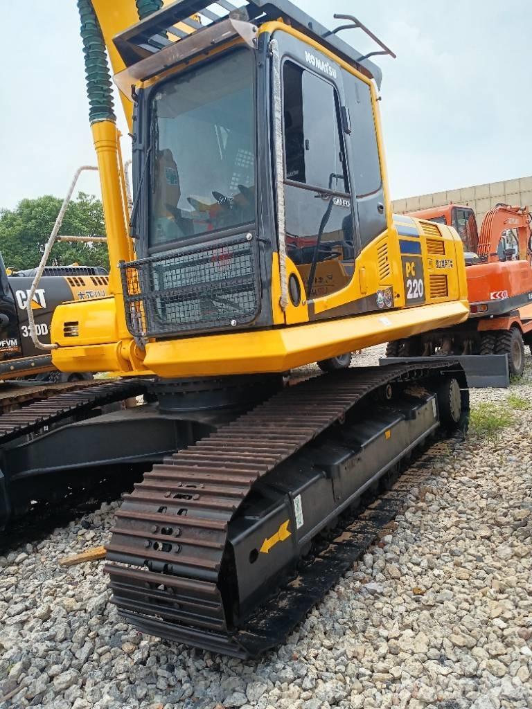 Komatsu PC 220-8 Excavatoare pe șenile
