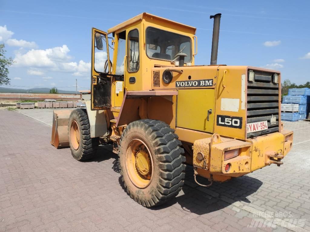 Volvo BM L 50 Incarcator pe pneuri