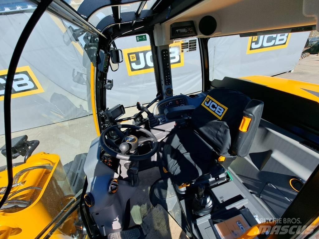 JCB TM320C SV Incarcator pe pneuri