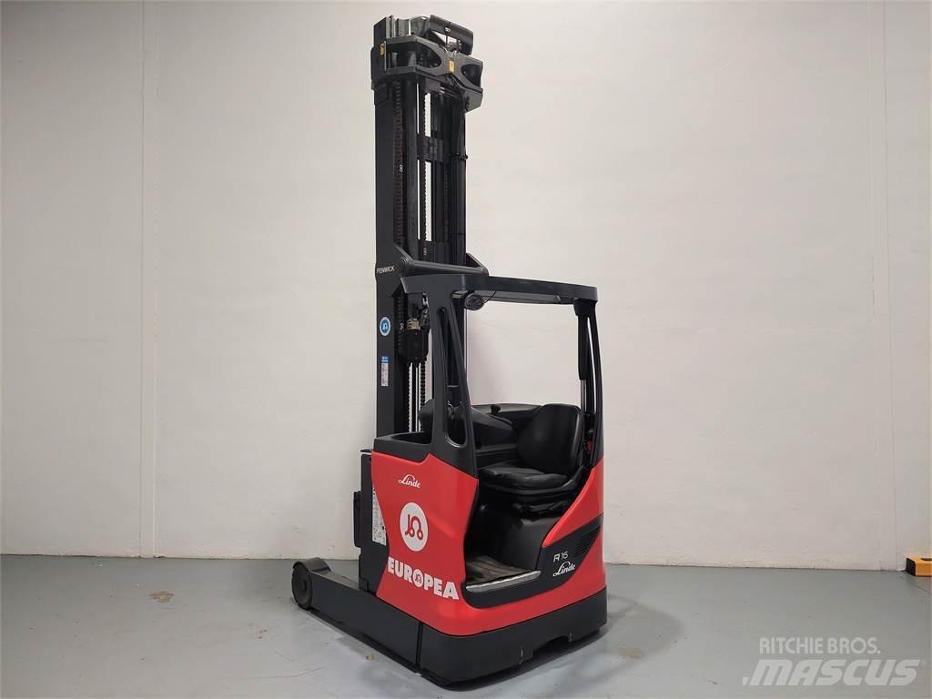 Linde R16HD 01 Stivuitor cu catarg retractabil