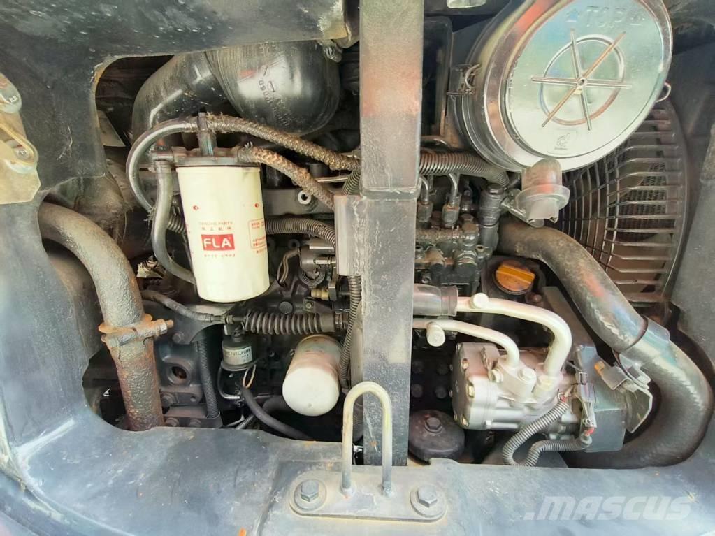 Hitachi ZX 50 Mini excavatoare < 7t