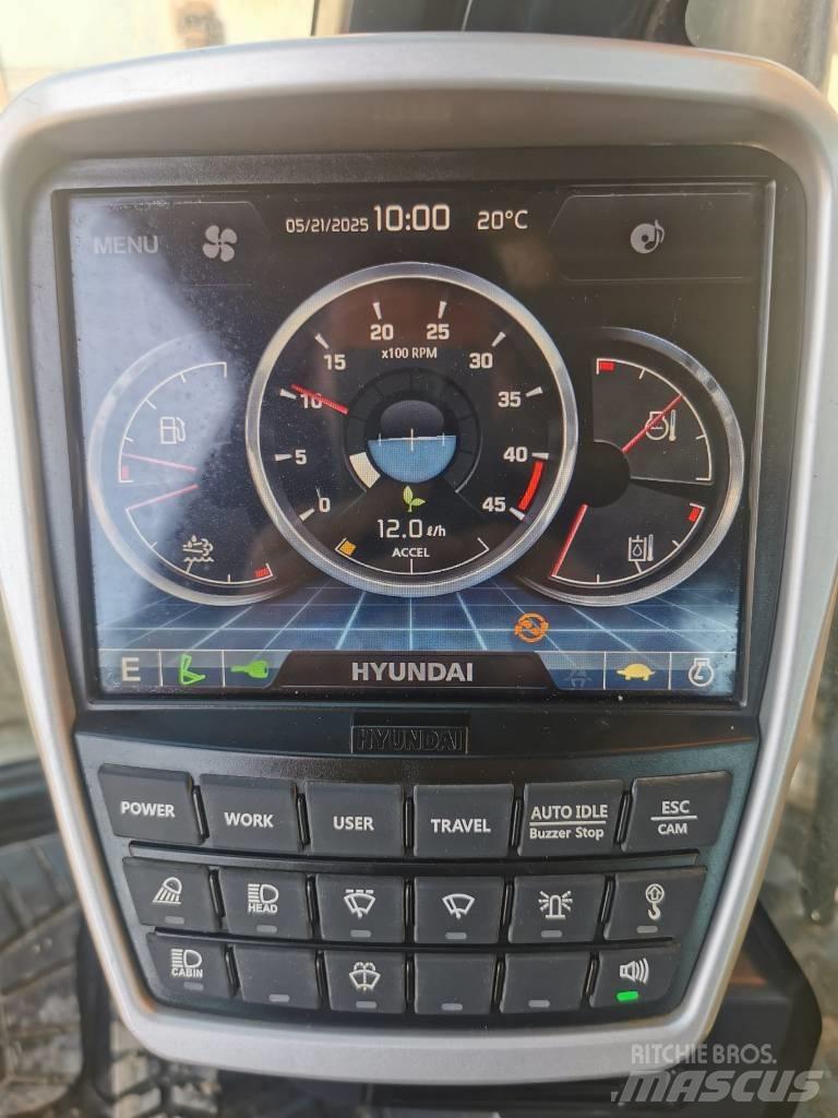 Hyundai HX 260 NL Excavatoare pe șenile
