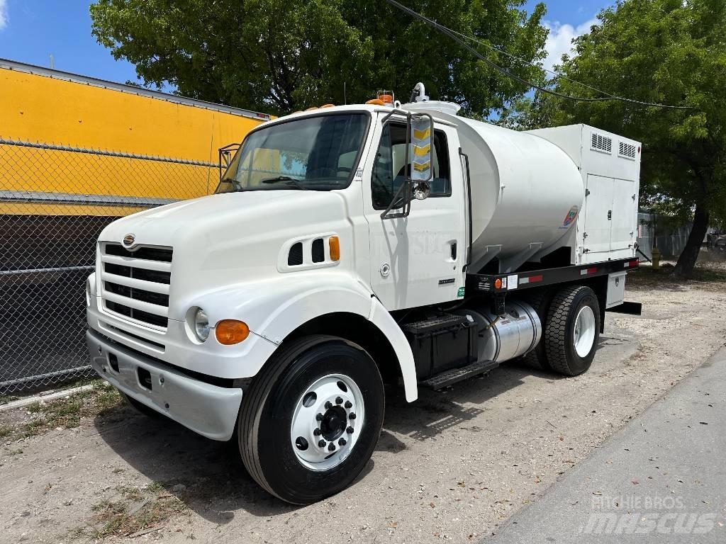 Sterling L 7501 Camion vidanje