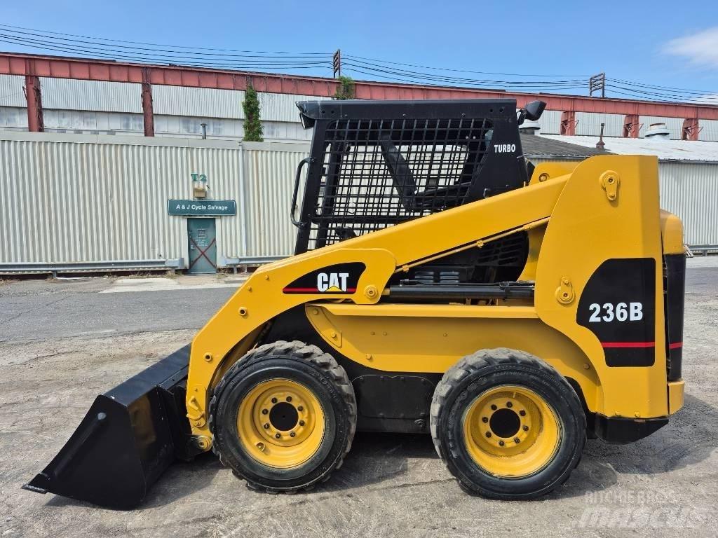 CAT 236 B Mini incarcator