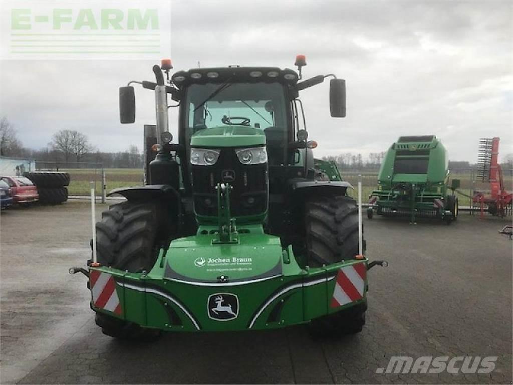John Deere 6215r Tractoare