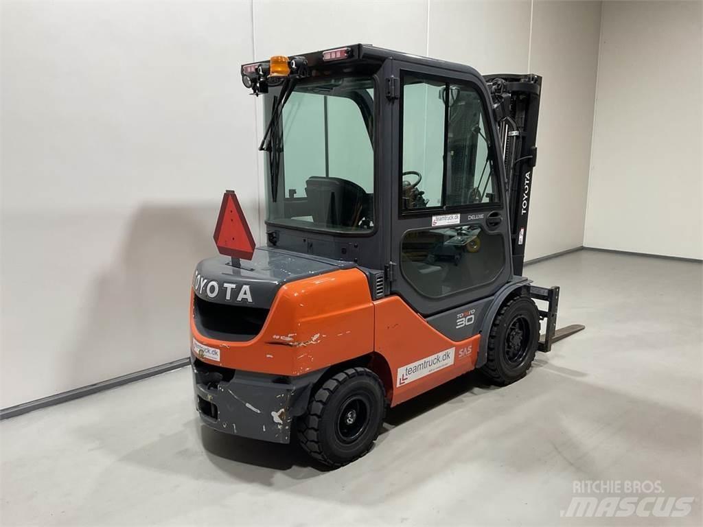 Toyota 52-8FDF30 Stivuitor diesel